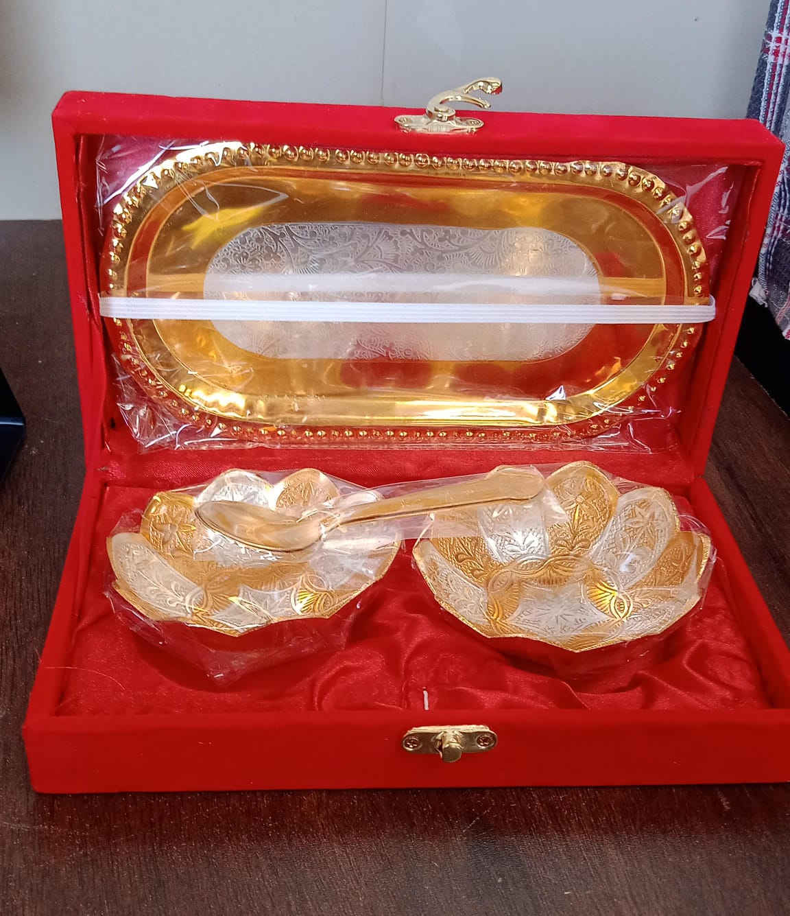 5in1 Gold Silver Plated 2 Bowl 2 Spoon Tray Set Brass with Red Velvet Gift Box Serving Dry Fruits Desserts Gift